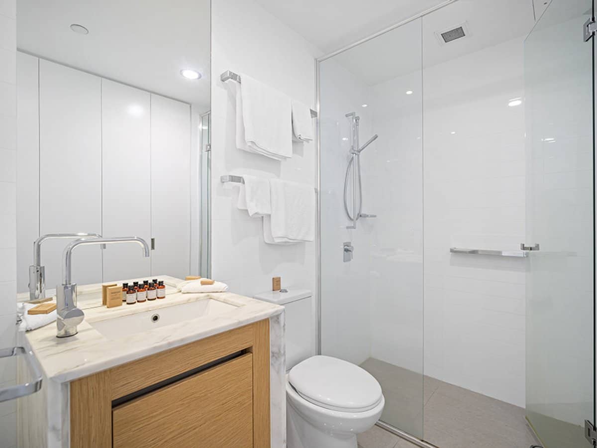 1 Douglas Street, COOLANGATTA - Thumbnail 12