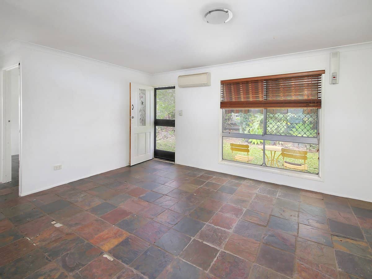 2 Carramar Street, LOGANLEA - Thumbnail 3