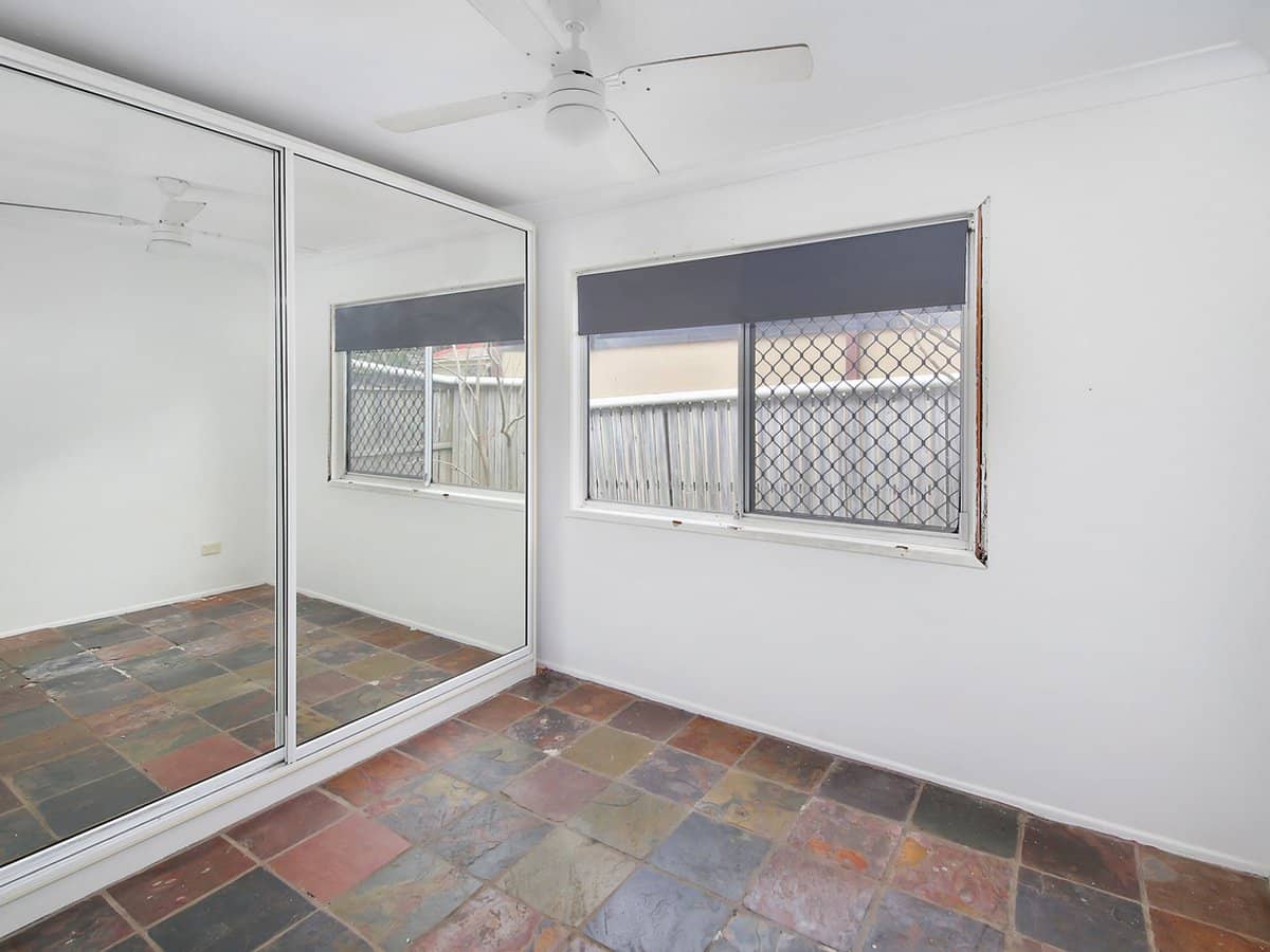 2 Carramar Street, LOGANLEA - Thumbnail 8
