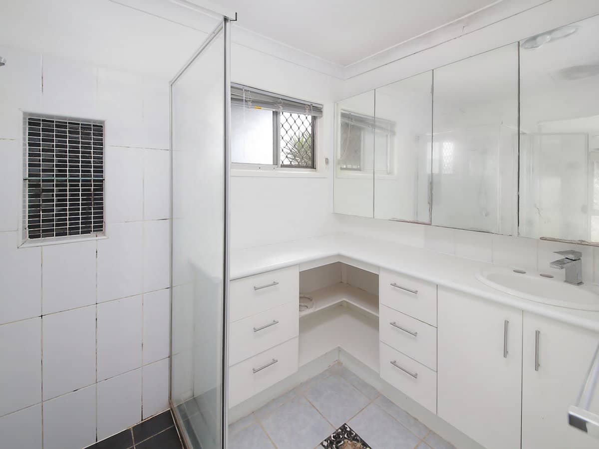 2 Carramar Street, LOGANLEA - Thumbnail 11