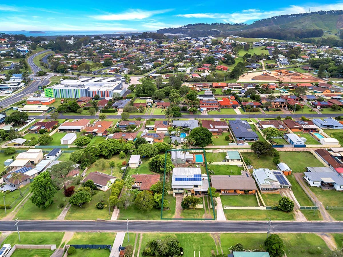 15 Dalgety Street, WOOLGOOLGA - Thumbnail 9