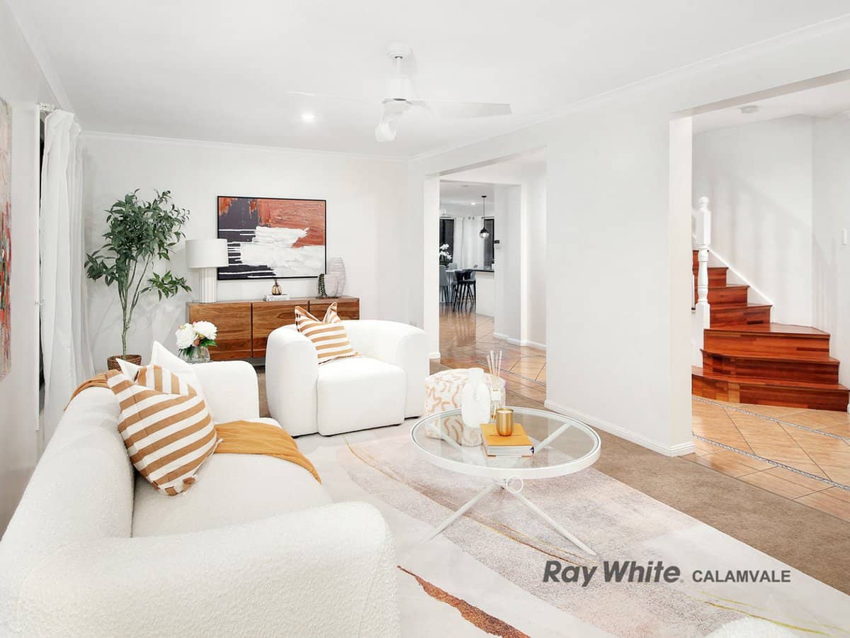 8 Namoi Court, KURABY - Thumbnail 3