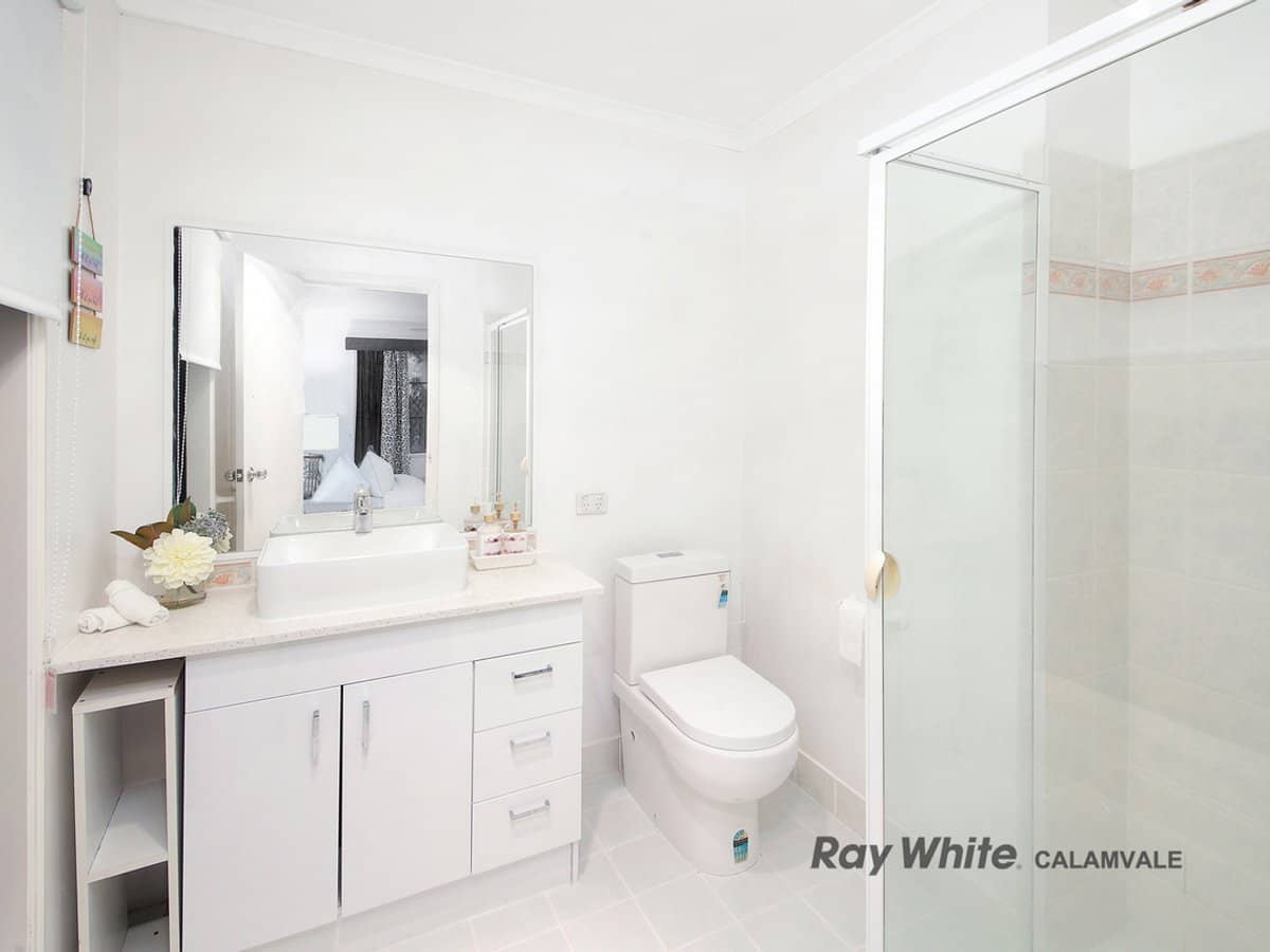 8 Namoi Court, KURABY - Thumbnail 15