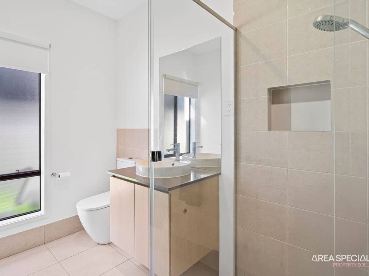 40 Hamilton Drive, Jacobs Well - Thumbnail 15