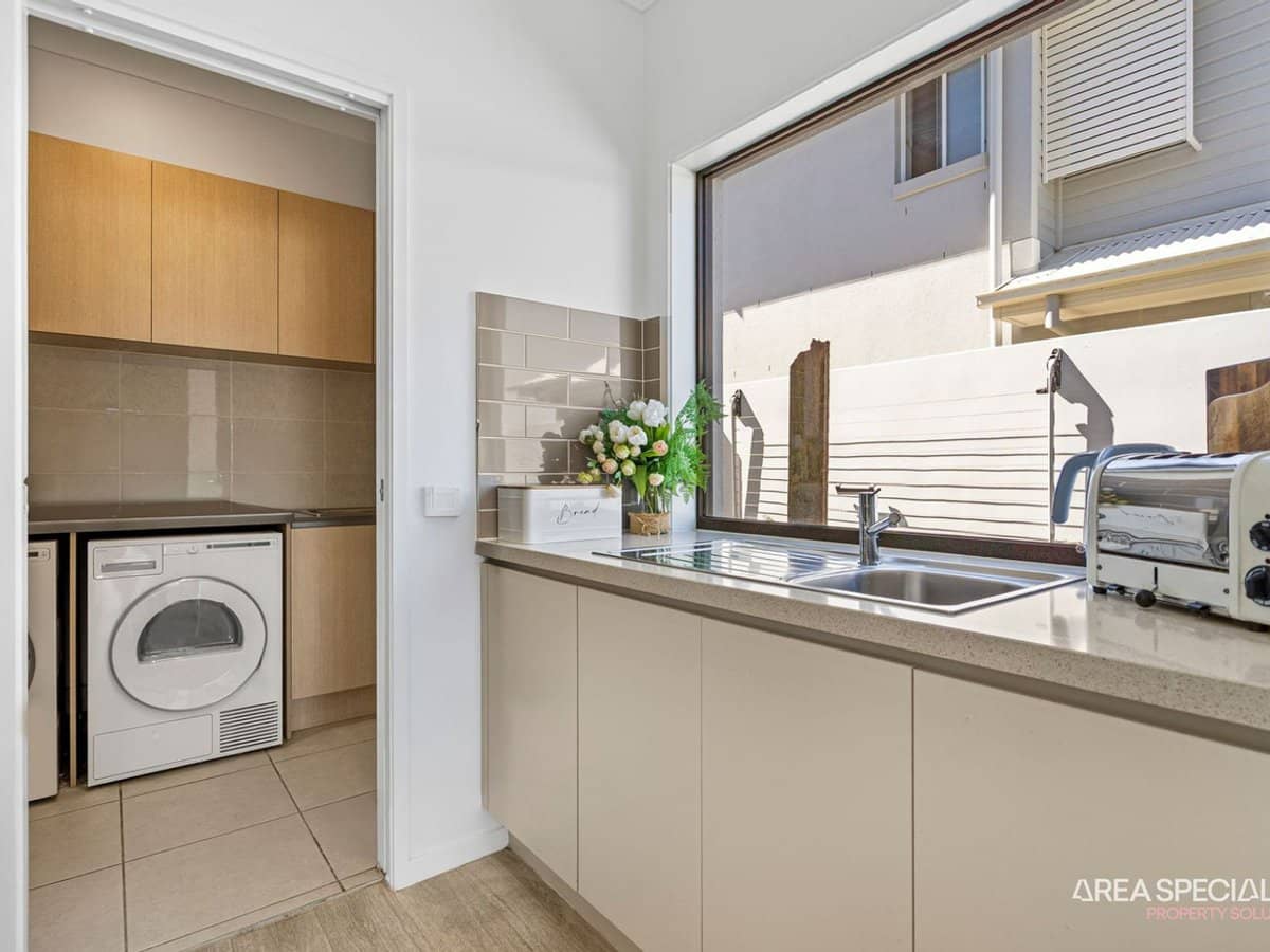 40 Hamilton Drive, Jacobs Well - Thumbnail 19