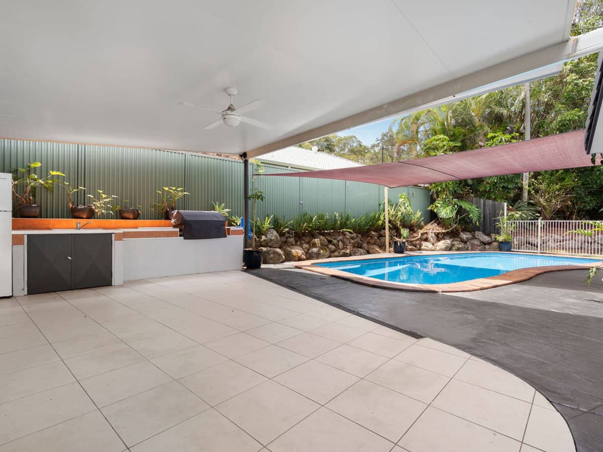 9 Greenwood Court, Parkwood - Thumbnail 16