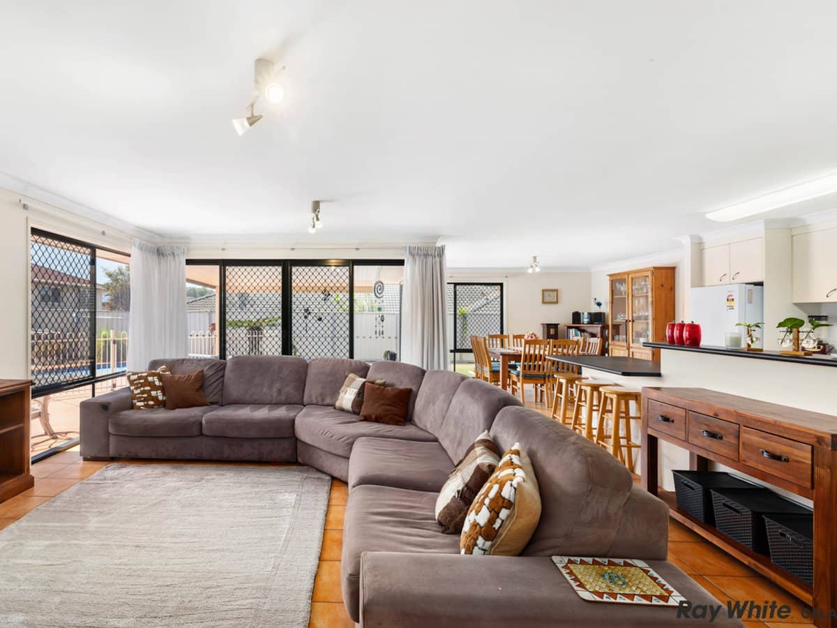 35 Buckley Drive, DREWVALE - Thumbnail 9