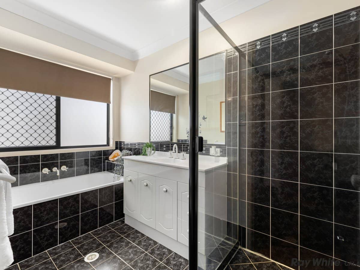 35 Buckley Drive, DREWVALE - Thumbnail 15