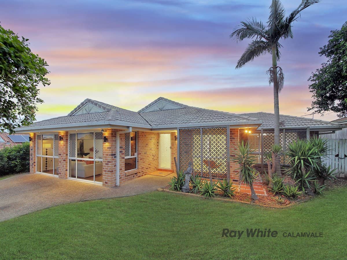 4 Vista Court, REGENTS PARK - Thumbnail 2