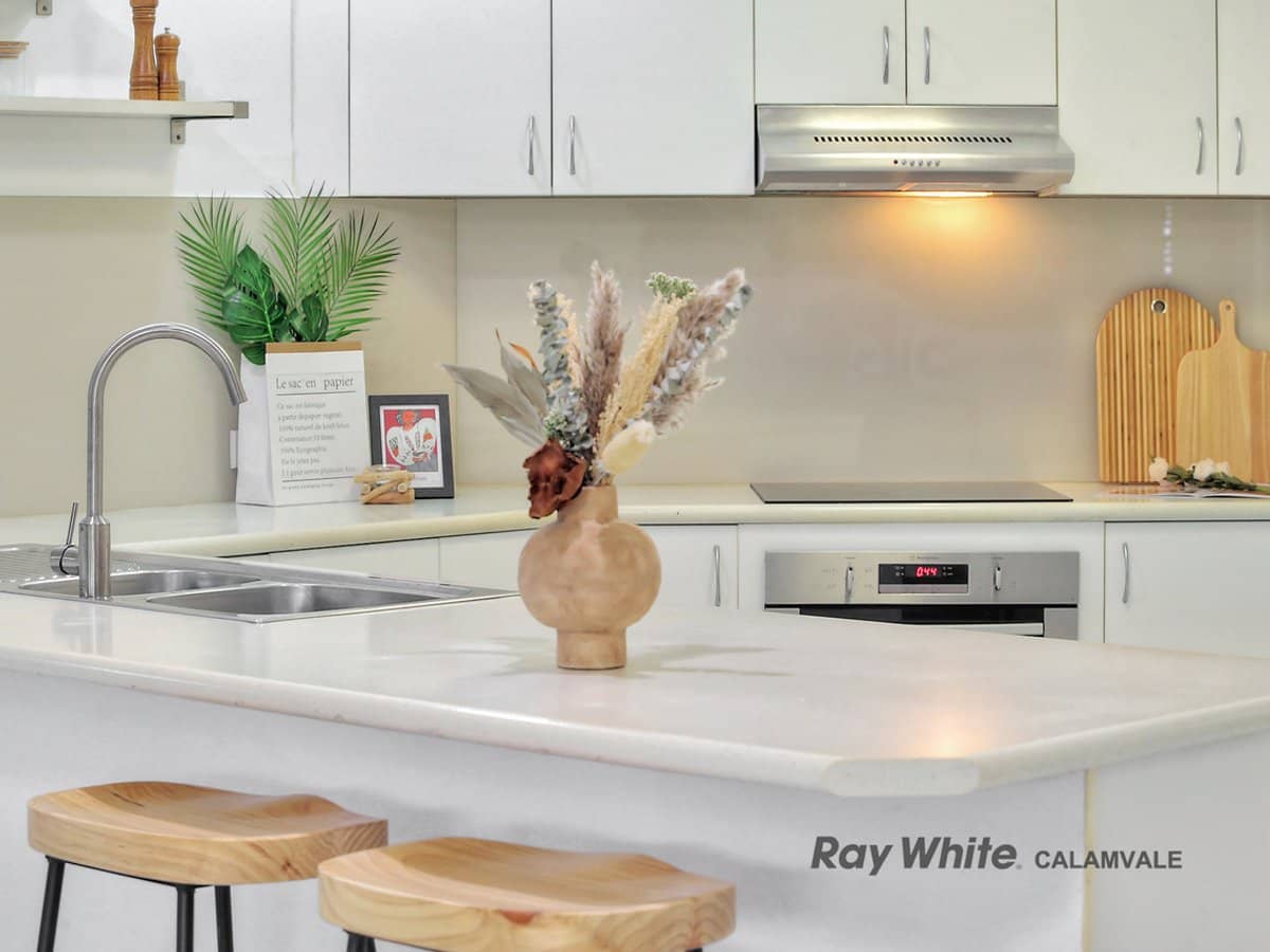 4 Vista Court, REGENTS PARK - Thumbnail 10