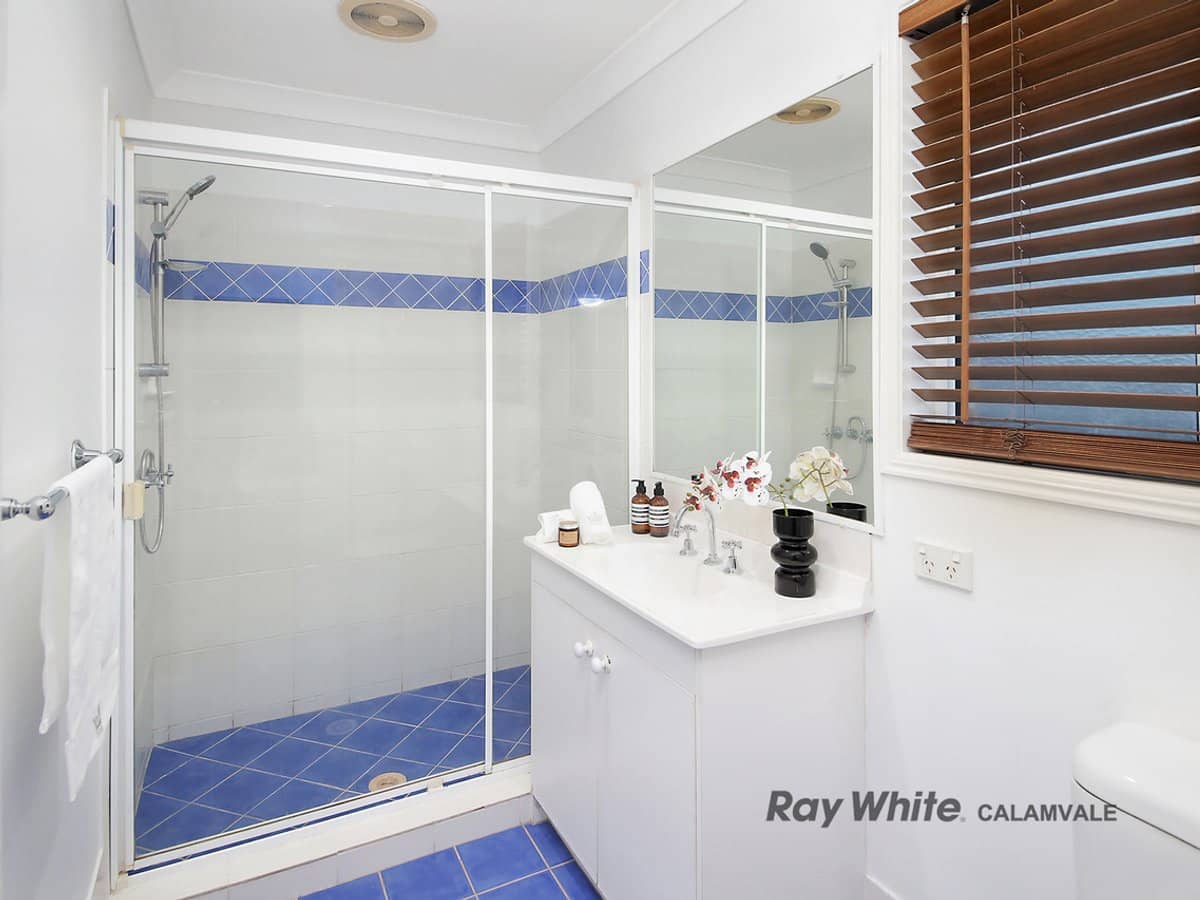 4 Vista Court, REGENTS PARK - Thumbnail 17