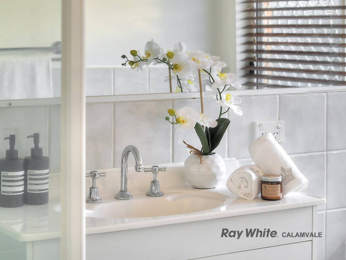 4 Vista Court, REGENTS PARK - Thumbnail 18