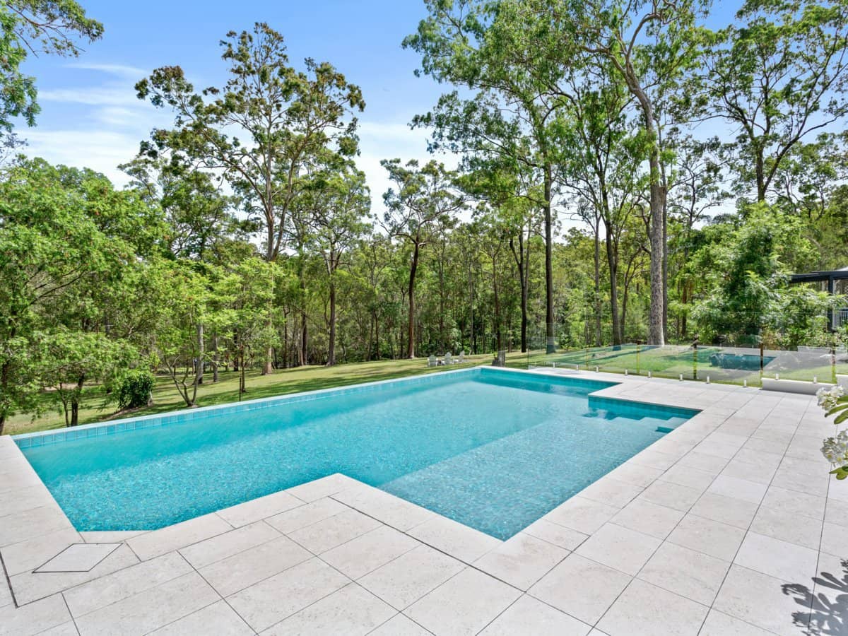 47 Worley Drive, GILSTON - Thumbnail 3