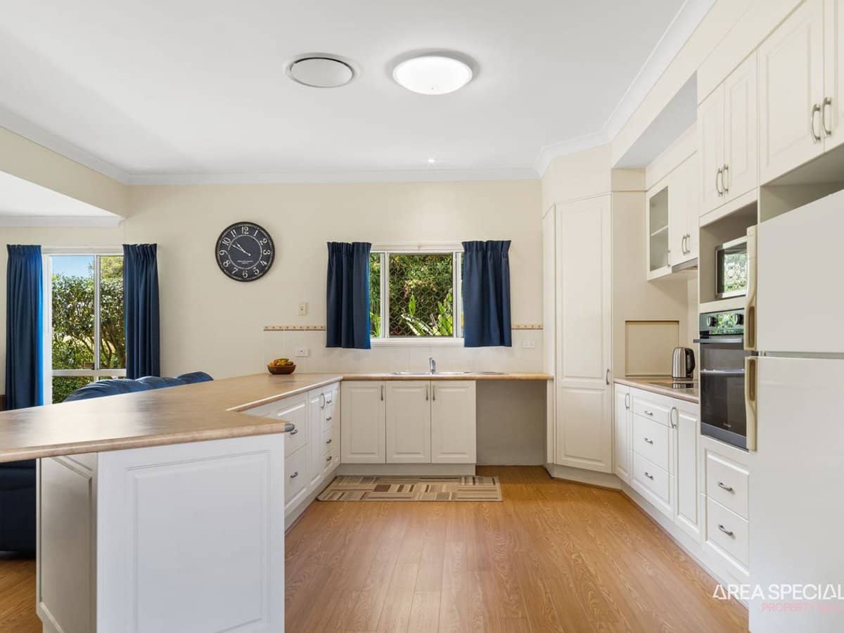 5 Tina Street, Redland Bay - Thumbnail 11