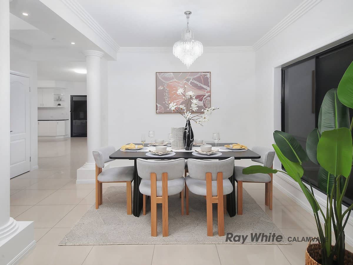 156 The Parkway, STRETTON - Thumbnail 11