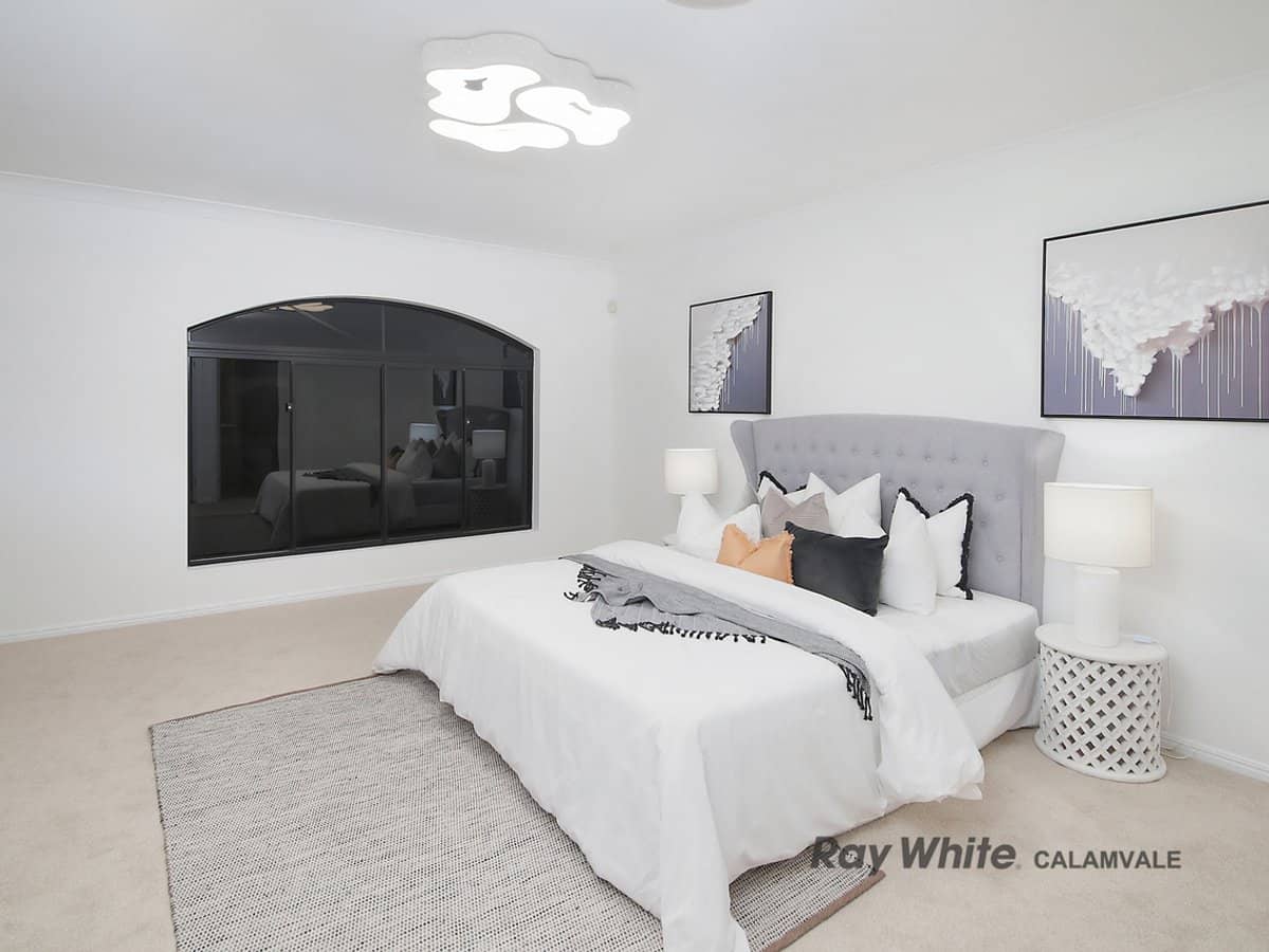 156 The Parkway, STRETTON - Thumbnail 16