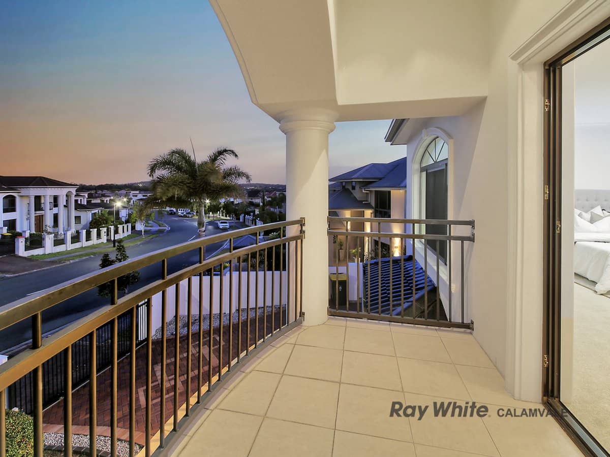 156 The Parkway, STRETTON - Thumbnail 18