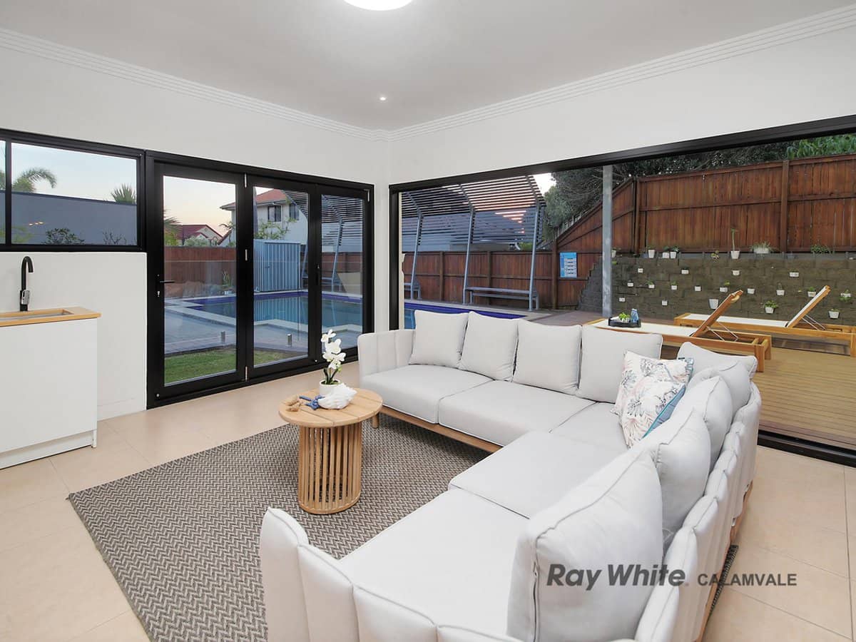 156 The Parkway, STRETTON - Thumbnail 23