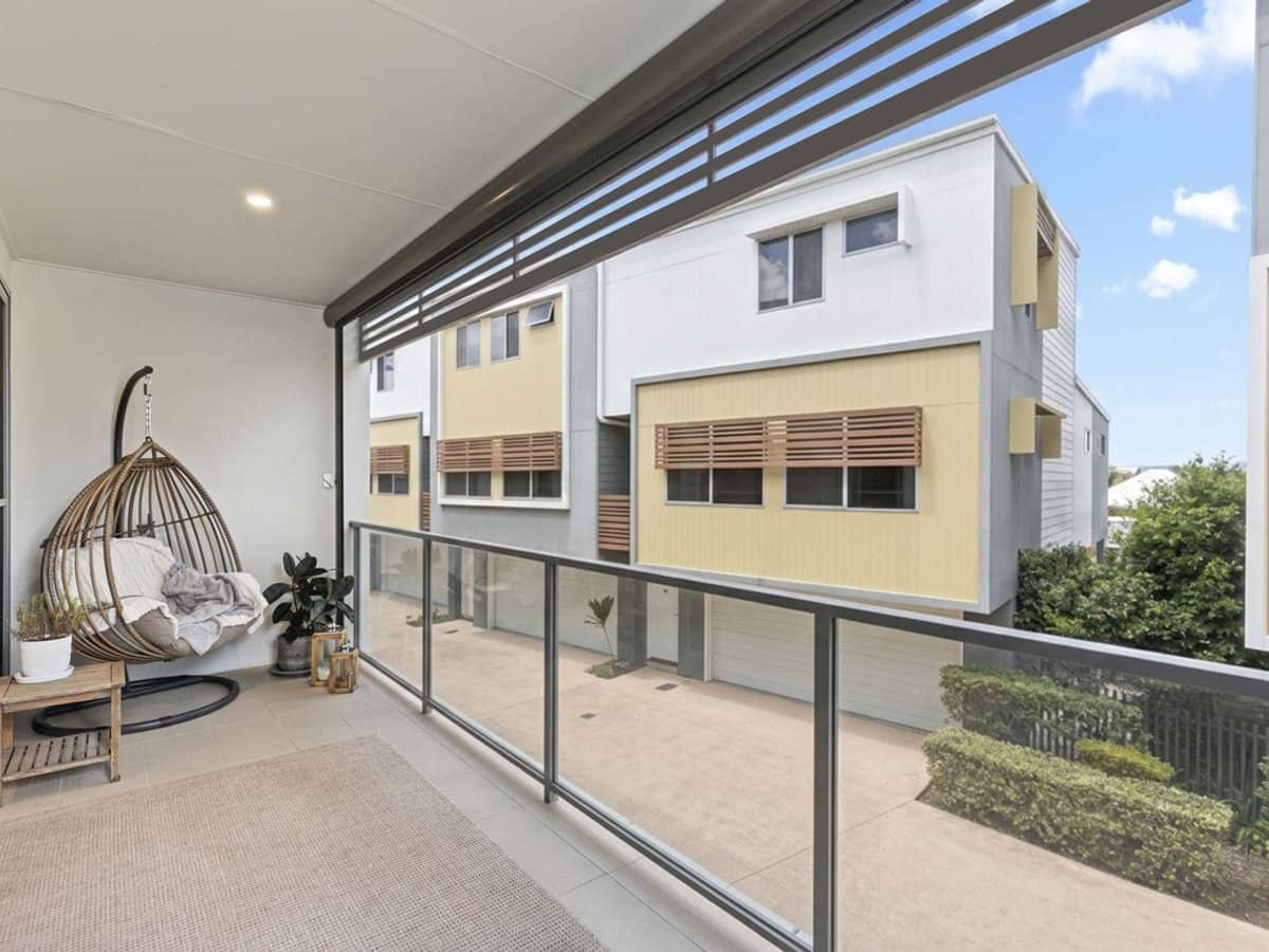 70/1 Grande Avenue, CARRARA - Thumbnail 12