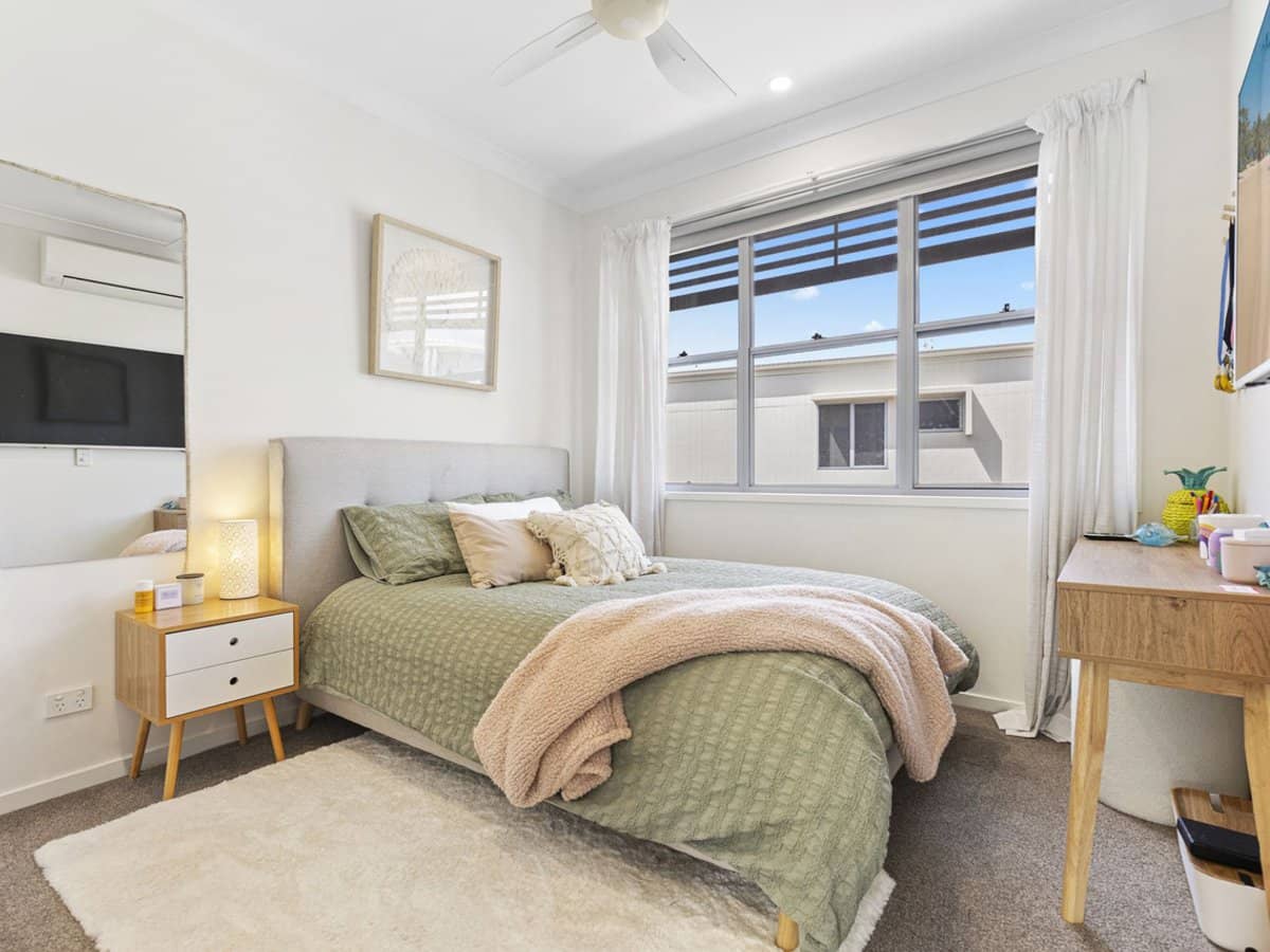 70/1 Grande Avenue, CARRARA - Thumbnail 15