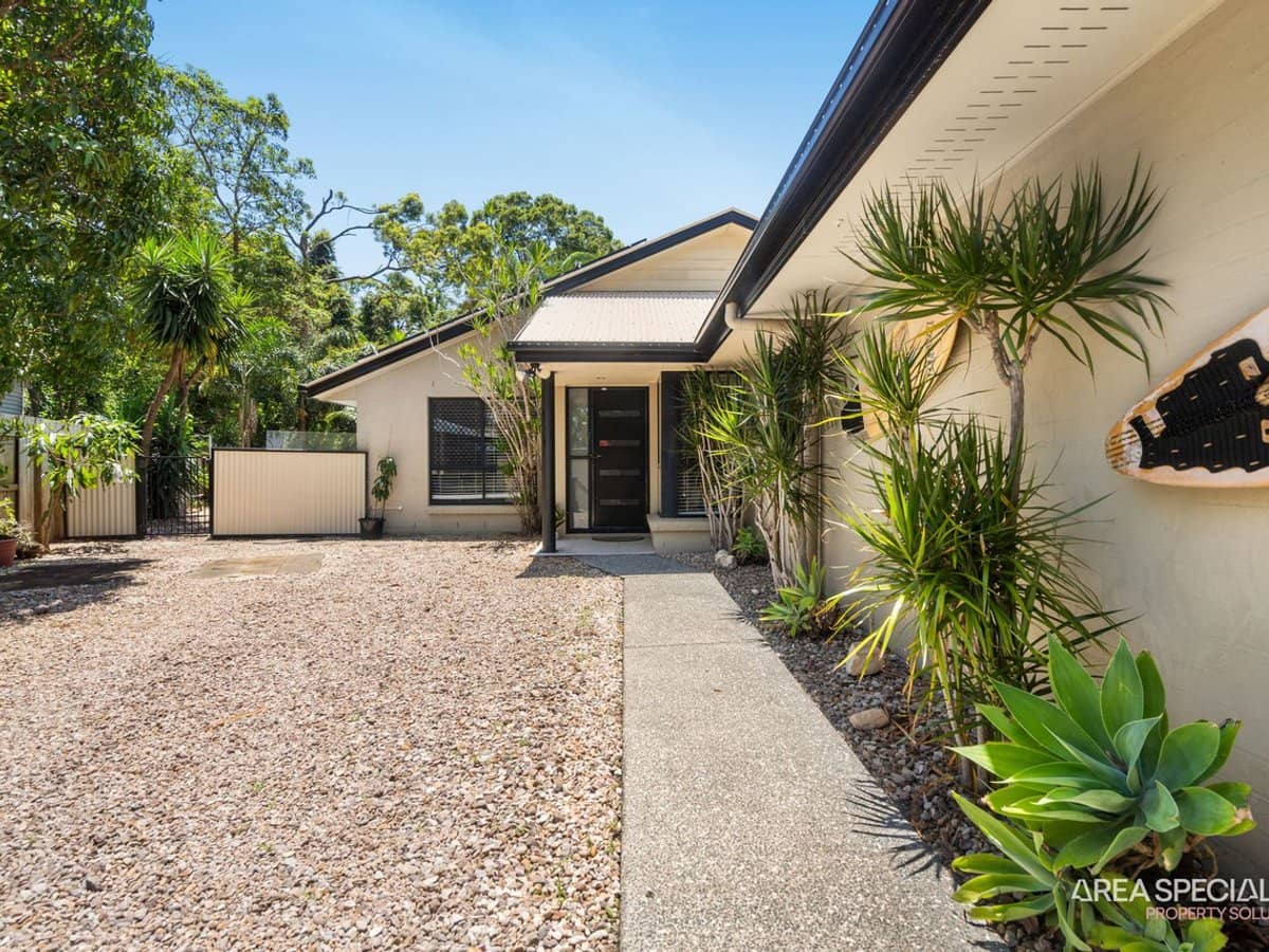 7 Greenfinch Court, Jacobs Well - Thumbnail 6