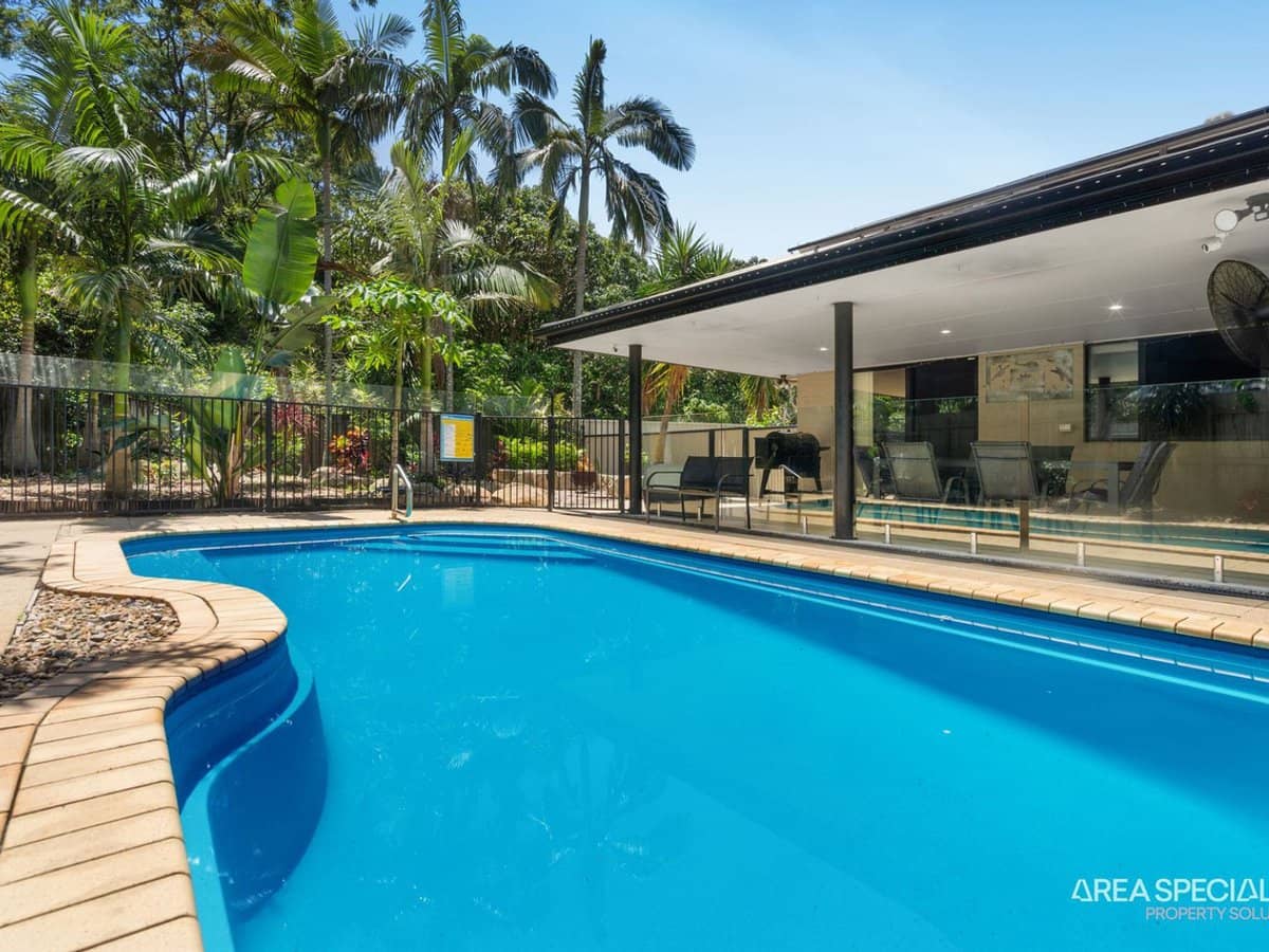 7 Greenfinch Court, Jacobs Well - Thumbnail 2