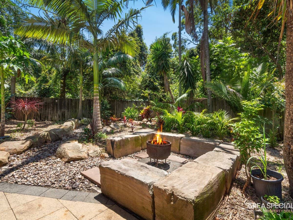 7 Greenfinch Court, Jacobs Well - Thumbnail 5