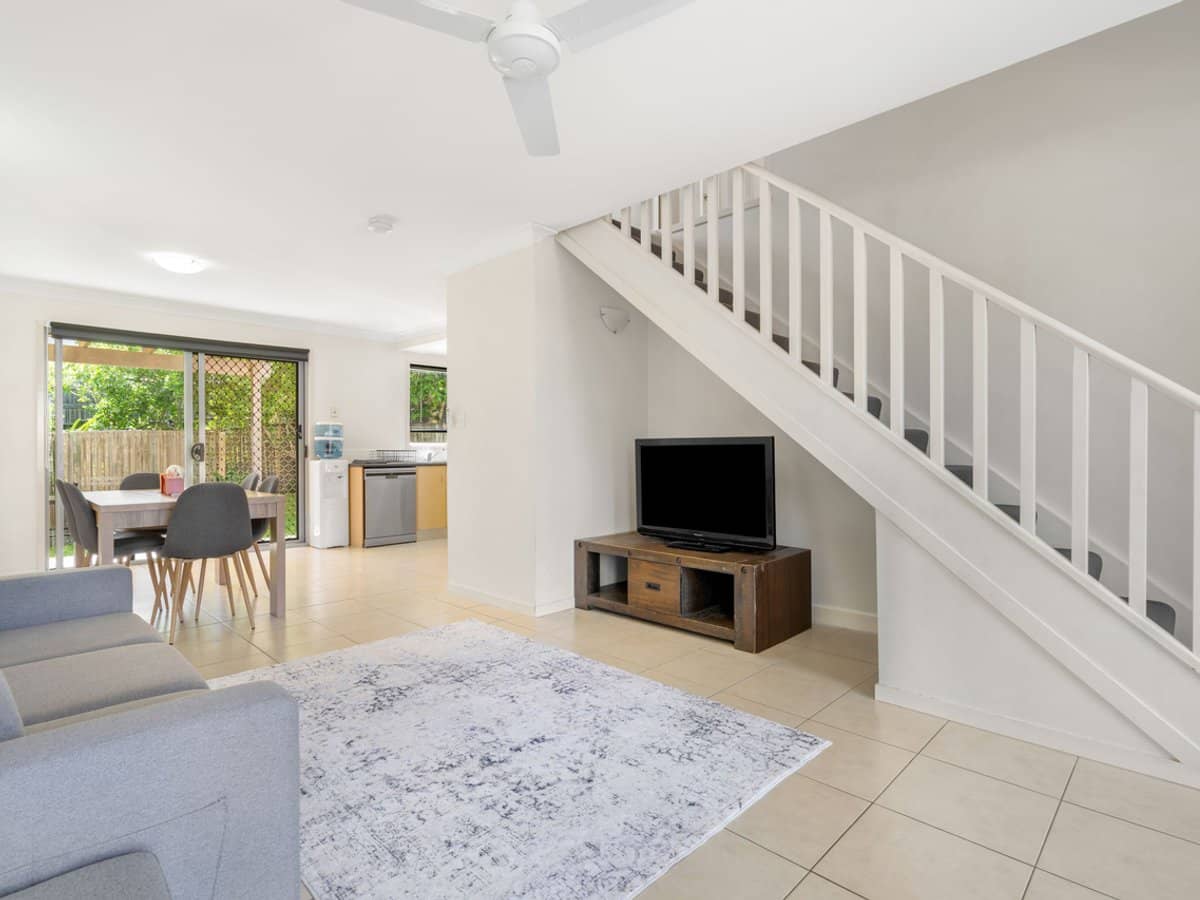 266 Henty Drive, Redbank Plains - Thumbnail 2