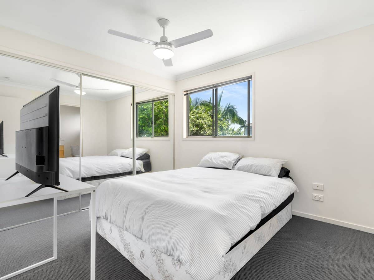 266 Henty Drive, Redbank Plains - Thumbnail 7