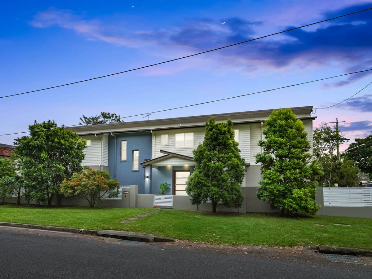 47 Hamilton Avenue, HENDRA - Thumbnail 3