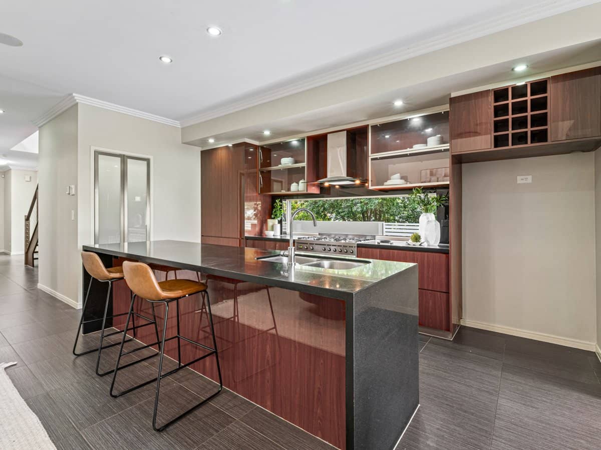 47 Hamilton Avenue, HENDRA - Thumbnail 5