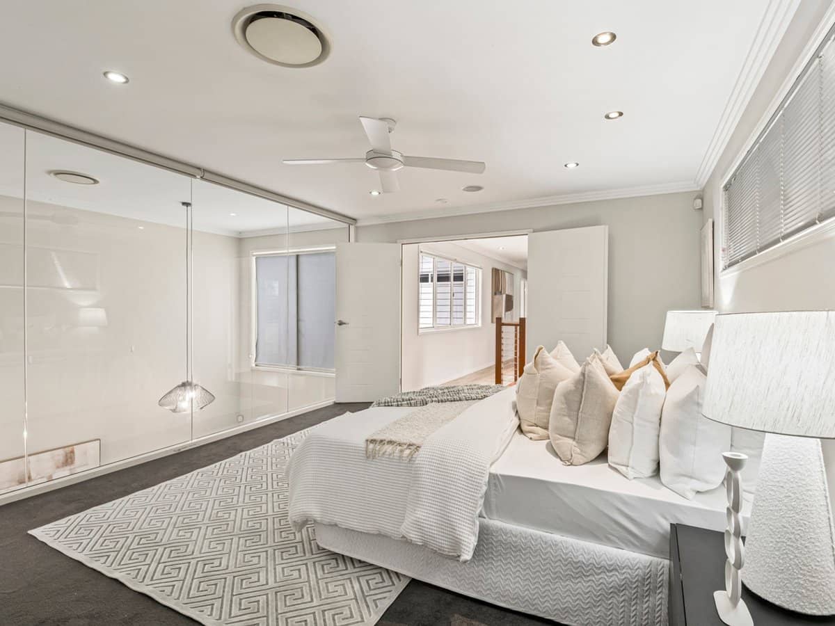 47 Hamilton Avenue, HENDRA - Thumbnail 17