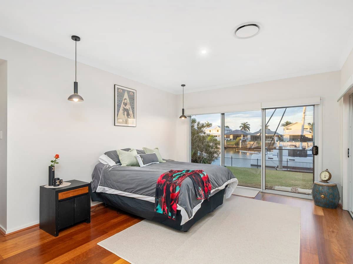 9 Sunset Place, Jacobs Well - Thumbnail 16