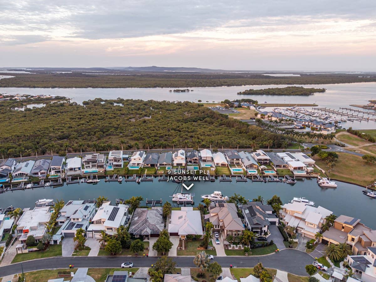 9 Sunset Place, Jacobs Well - Thumbnail 29