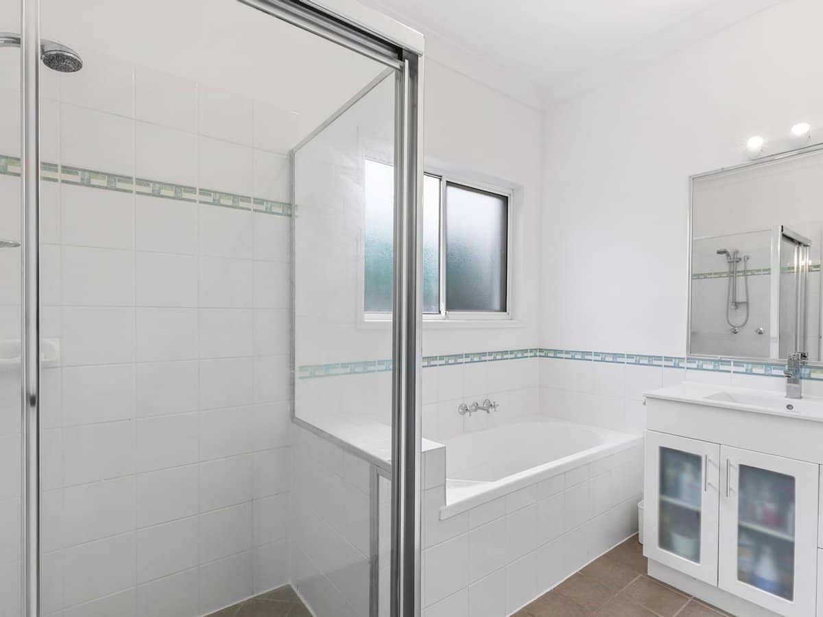 38 Palma Cr, VARSITY LAKES - Thumbnail 10