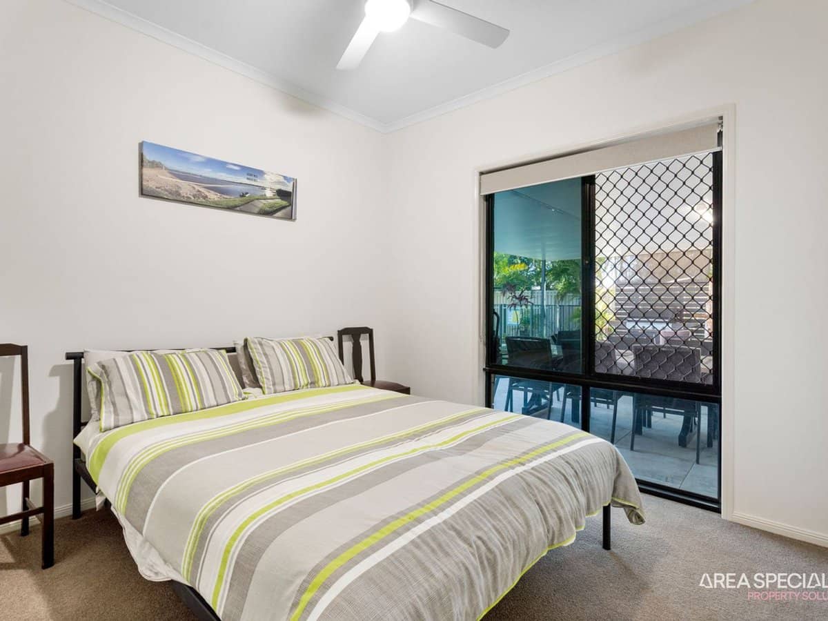 1 Henry Court, Jacobs Well - Thumbnail 16