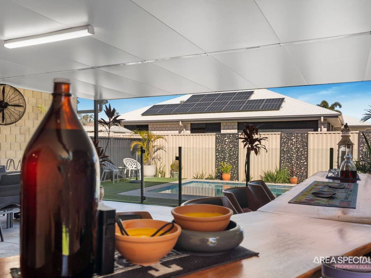 1 Henry Court, Jacobs Well - Thumbnail 23