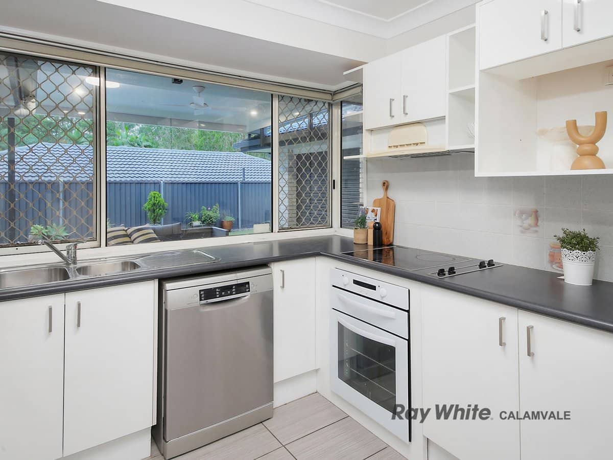 39 Cressbrook Street, FOREST LAKE - Thumbnail 8