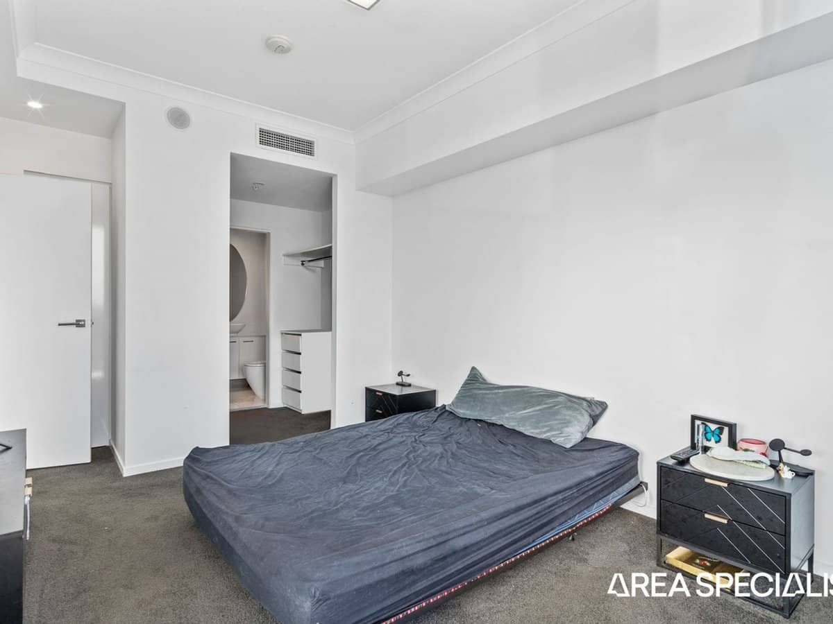 5 Harbour Side Court, Biggera Waters - Thumbnail 11