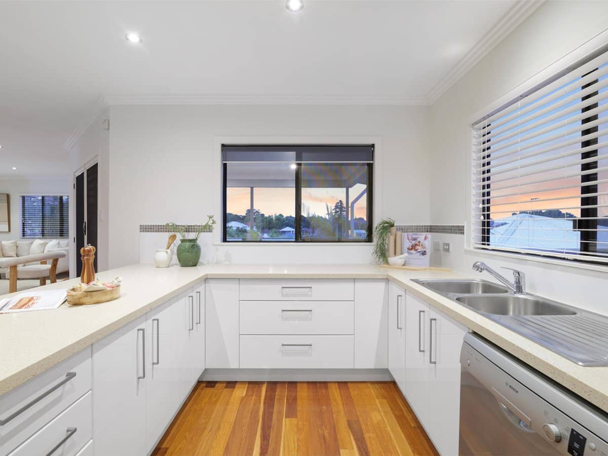 49 Mawson Street, KEDRON - Thumbnail 8