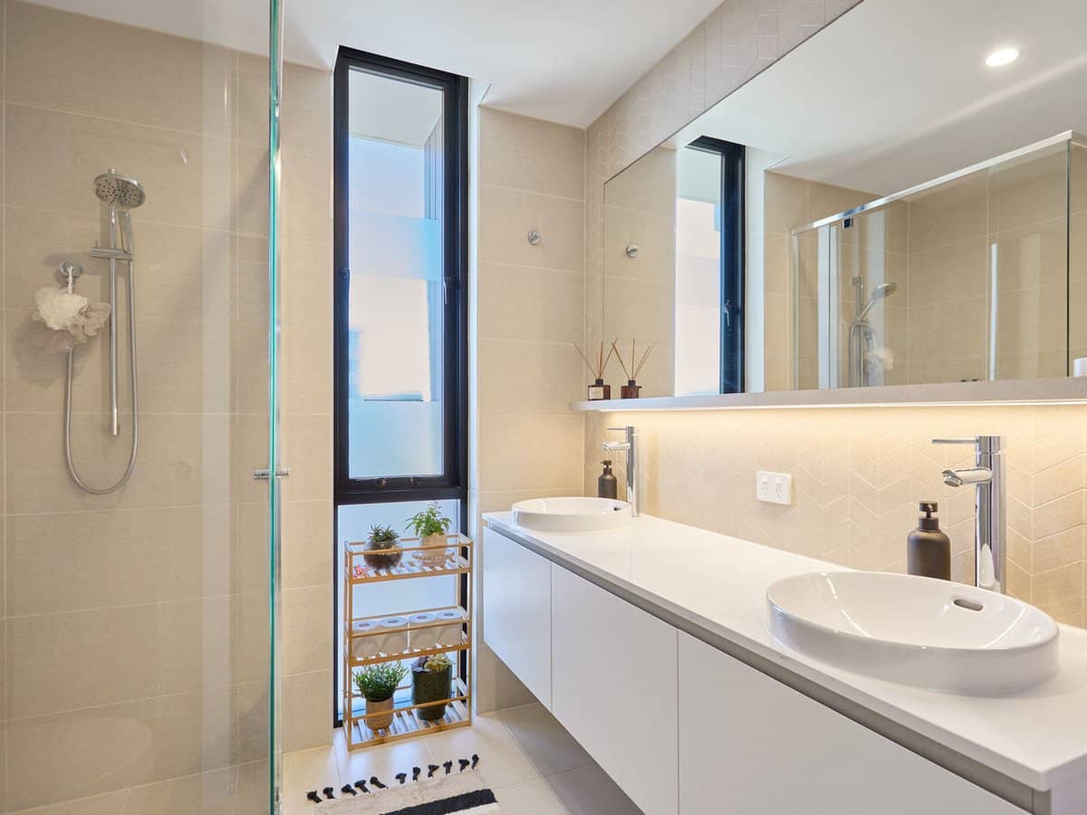 701/73-75 Golden Four Drive, BILINGA - Thumbnail 7