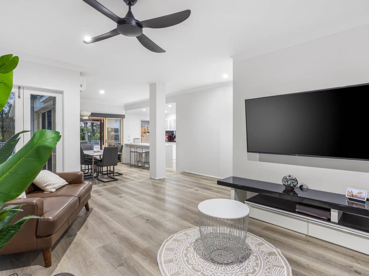 8133 Magnolia Drive West, Hope Island - Thumbnail 9