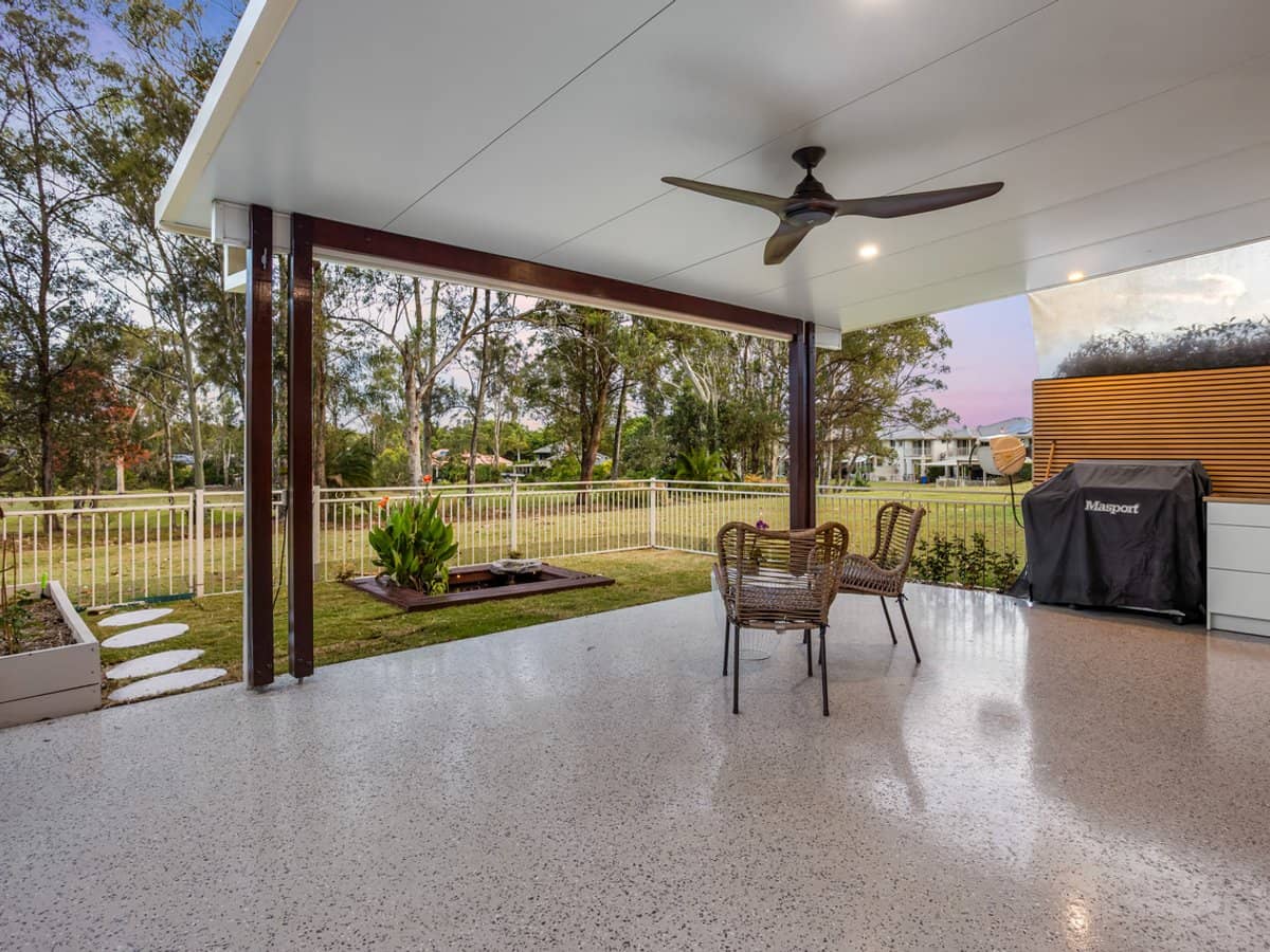 8133 Magnolia Drive West, Hope Island - Thumbnail 11