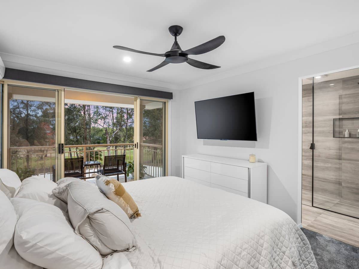 8133 Magnolia Drive West, Hope Island - Thumbnail 15