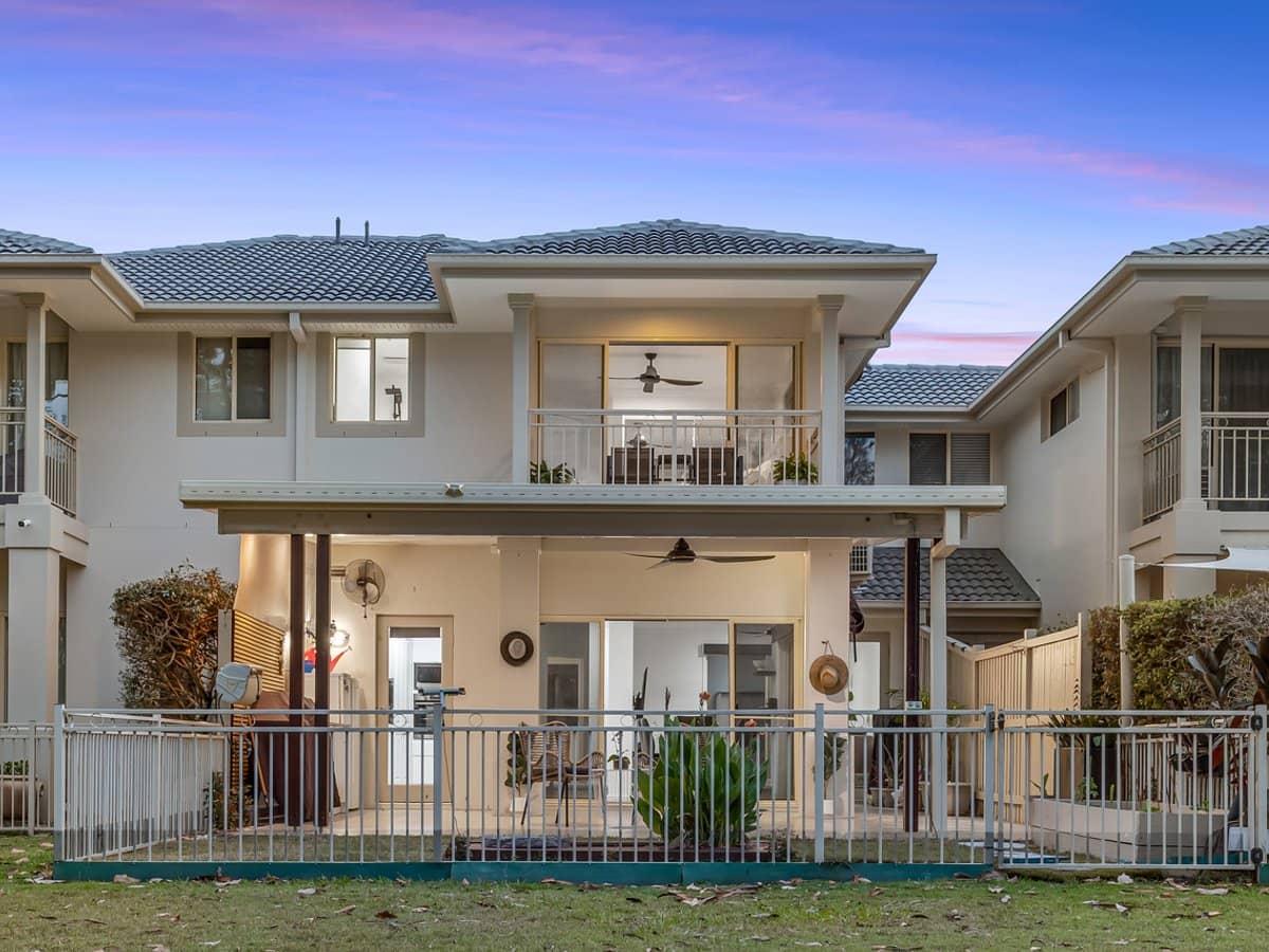 8133 Magnolia Drive West, Hope Island - Thumbnail 23