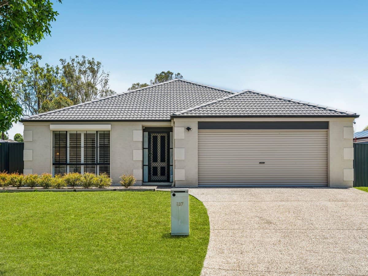 137 Kirralee Crescent, UPPER KEDRON - Thumbnail 2