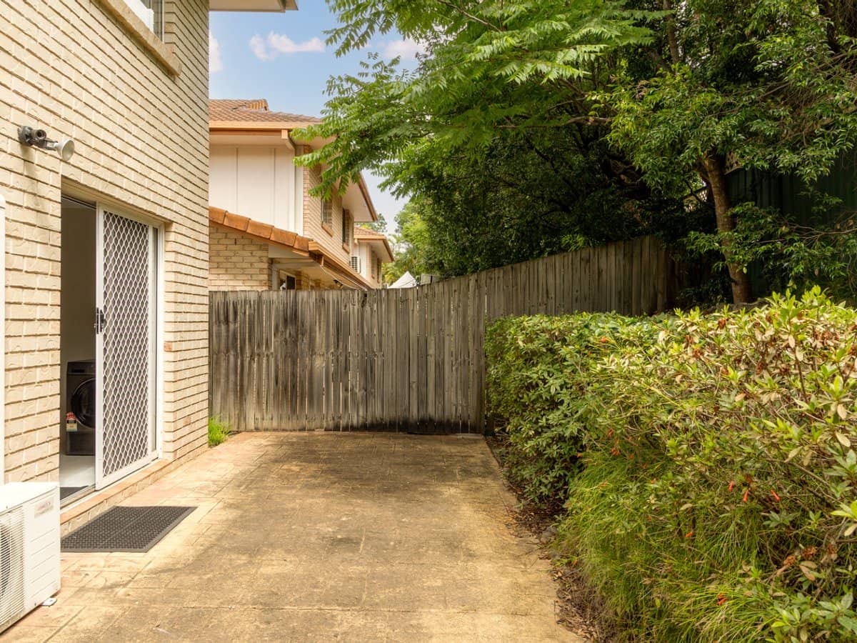 122 Johnson Road, HILLCREST - Thumbnail 6
