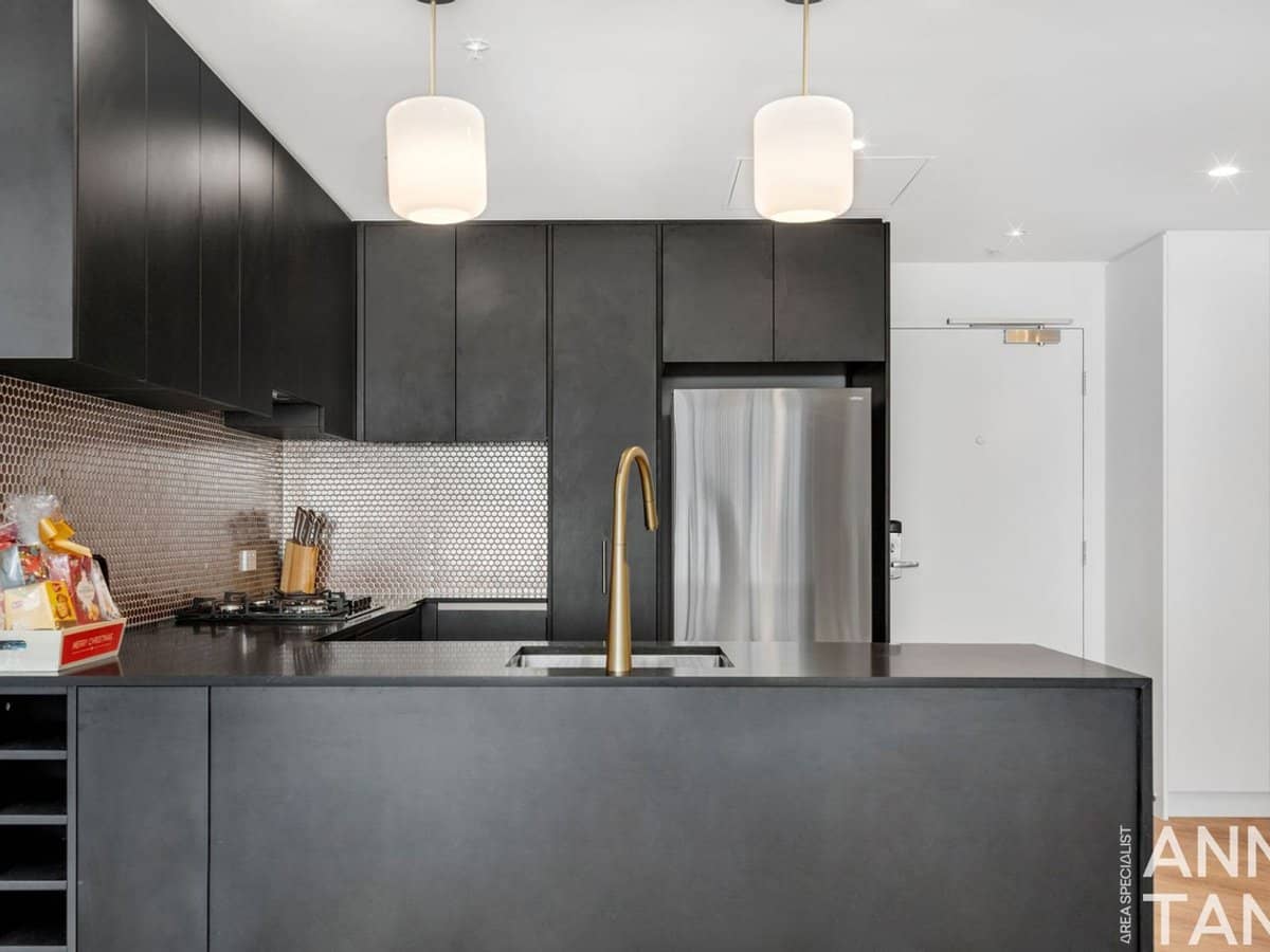 59 Meron Street, Southport - Thumbnail 6