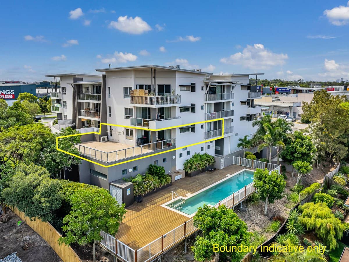 2/42 Scottsdale Drive, ROBINA - Thumbnail 1