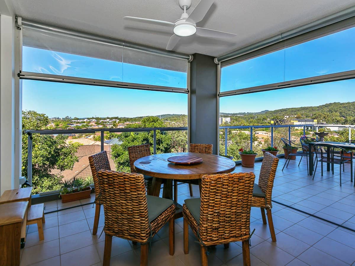 2/42 Scottsdale Drive, ROBINA - Thumbnail 2